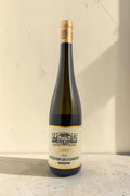 Botella de vino blanco Wellnex Weingut Jamek VB Weissburgunder Smaragd 2022 con etiqueta clásica sobre fondo neutro